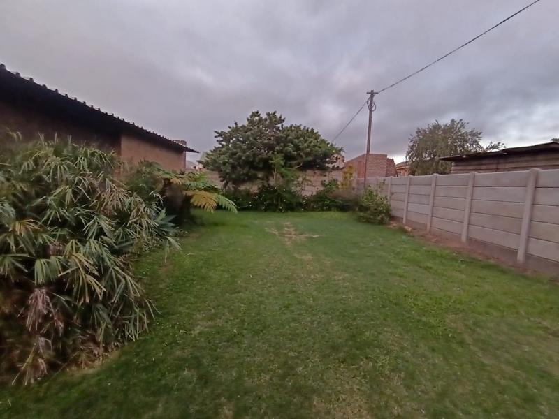 2 Bedroom Property for Sale in Albertinia Western Cape